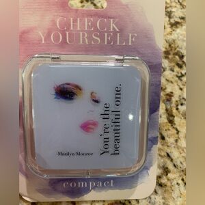 NWT Marilyn Monroe Your’e the beautiful one compact mirror to take everywhere!